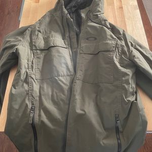 Men’s Oakley jacket